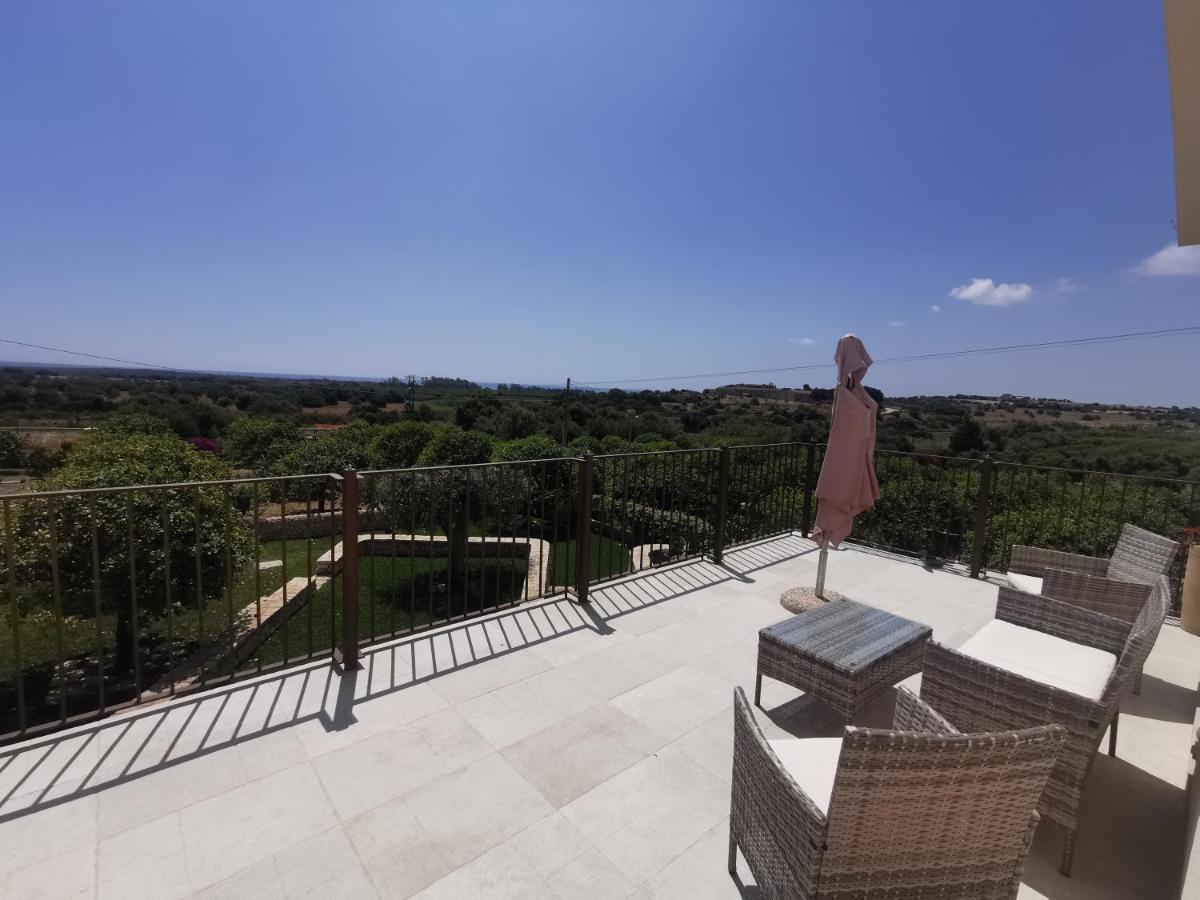 Fiore Di Vendicari B&B - Sicilian Charme, Lemon Grove And Sea 노토 외부 사진